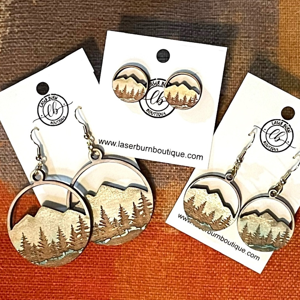 Laser Burn Boutique Mountain Scene Earrings